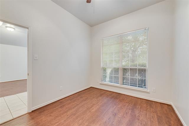 Building Photo - 2760 Beacon Hill Dr