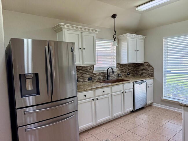 Building Photo - 19011 Bressingham Dr