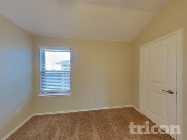 Building Photo - 8928 Deadwood Ln