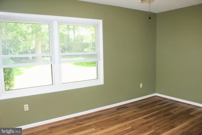 Building Photo - 6416 Albemarle St