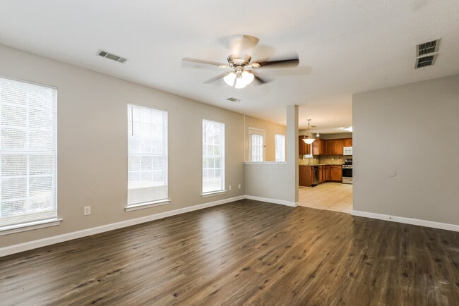 Building Photo - 5501 Vanity Joys Ln