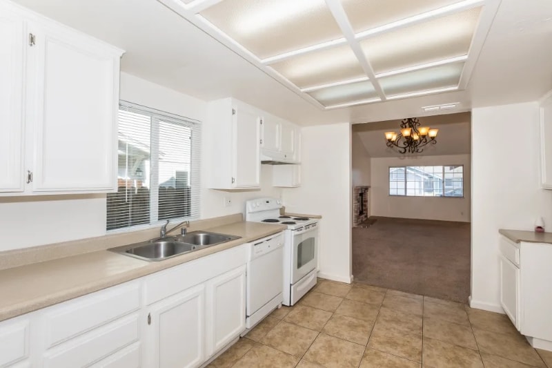 Building Photo - 7426 Skander Way