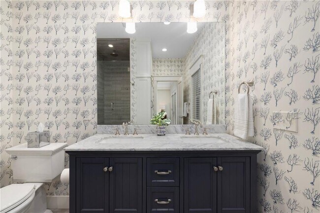 Building Photo - 46 Carnegie Heights Dr