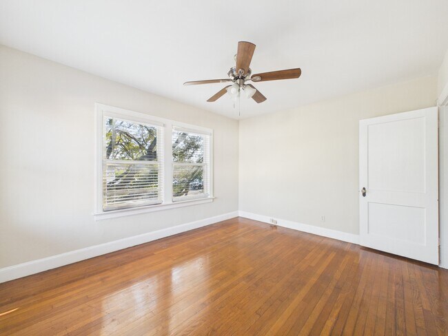 Building Photo - 1920 Richmond Ave.