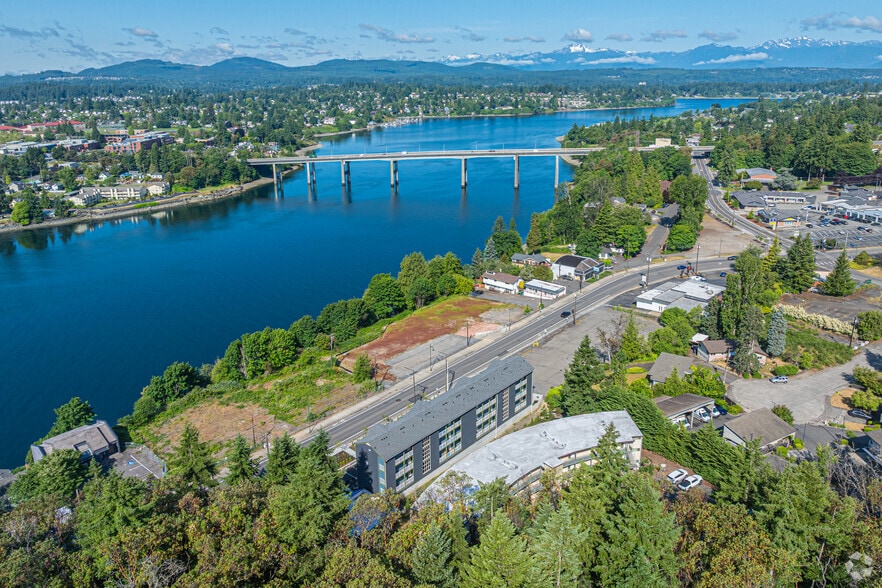 Primary Photo - Olympic View Apartments