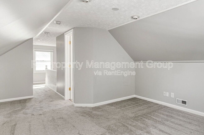 Building Photo - 459 Blenheim Rd
