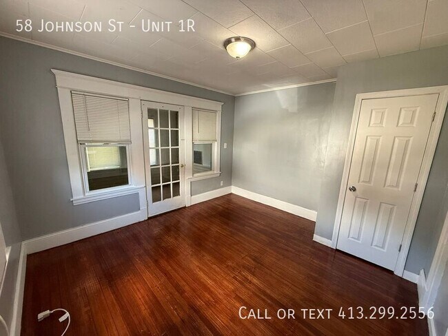 Building Photo - 58 Johnson St
