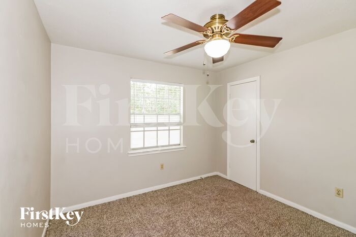 Building Photo - 4702 Hickory Downs Dr