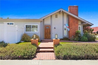 Building Photo - 22892 Plainview Cir
