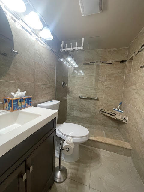 Building Photo - 51 Tilford C