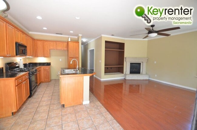 Building Photo - 1845 Ardfern Way