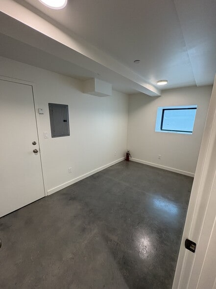 Building Photo - 46 Jasper Pl