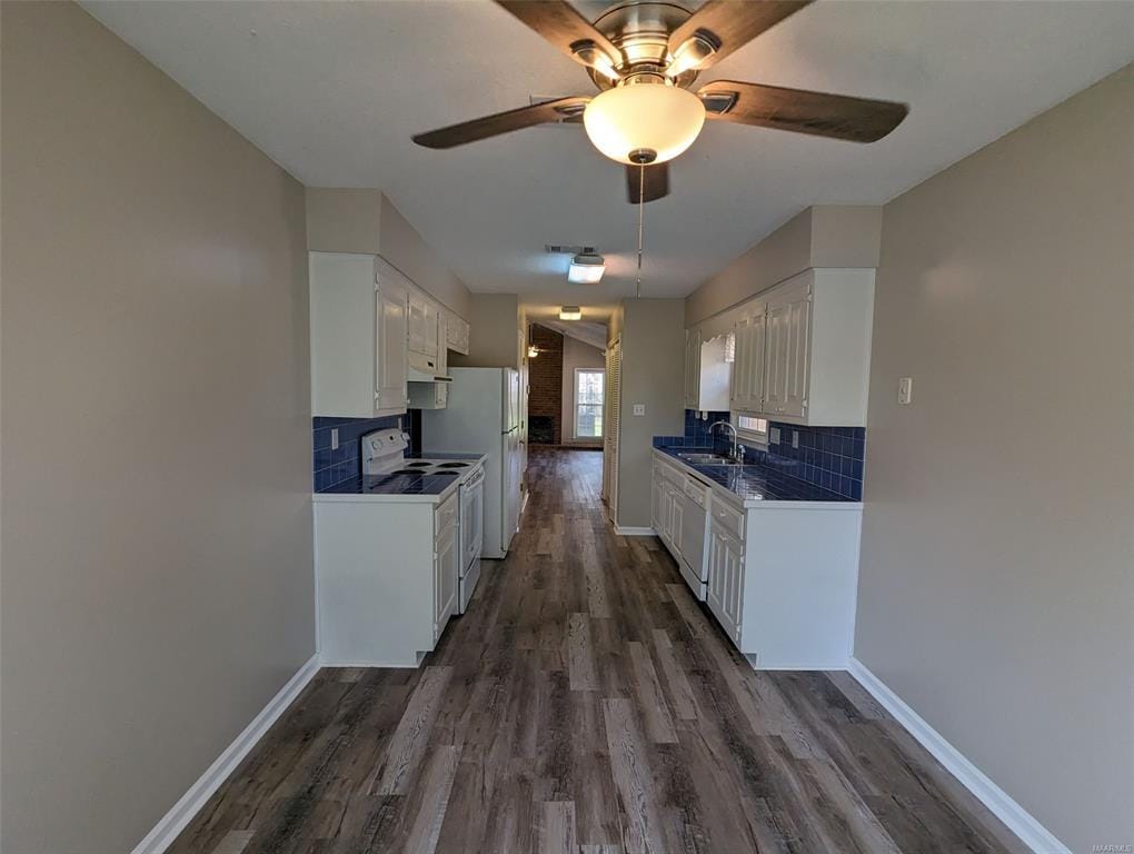 Building Photo - 5908 Carmel Dr
