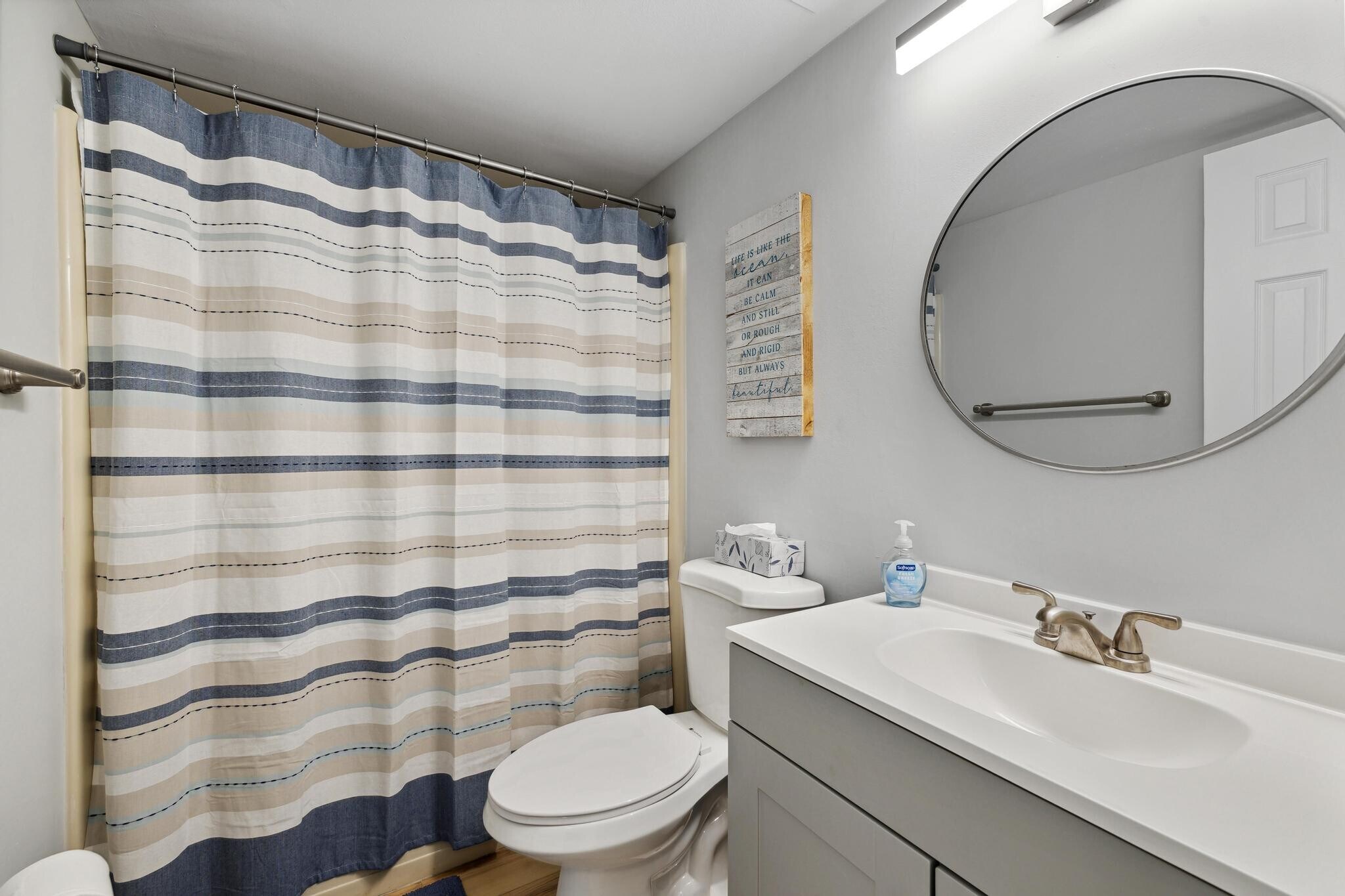 Building Photo - 6271 Chasewood Dr