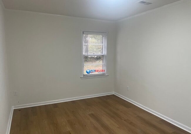 Building Photo - Newly RENOVATED 4 bedroom split-level house in PARKVIEW cluster in Lilburn