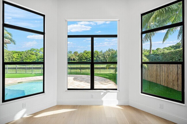 Building Photo - 9599 Moritz Way