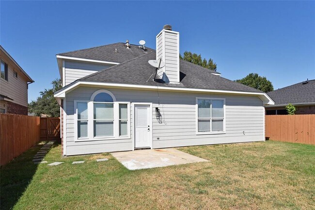 Building Photo - 18403 Brenwood Manor Dr