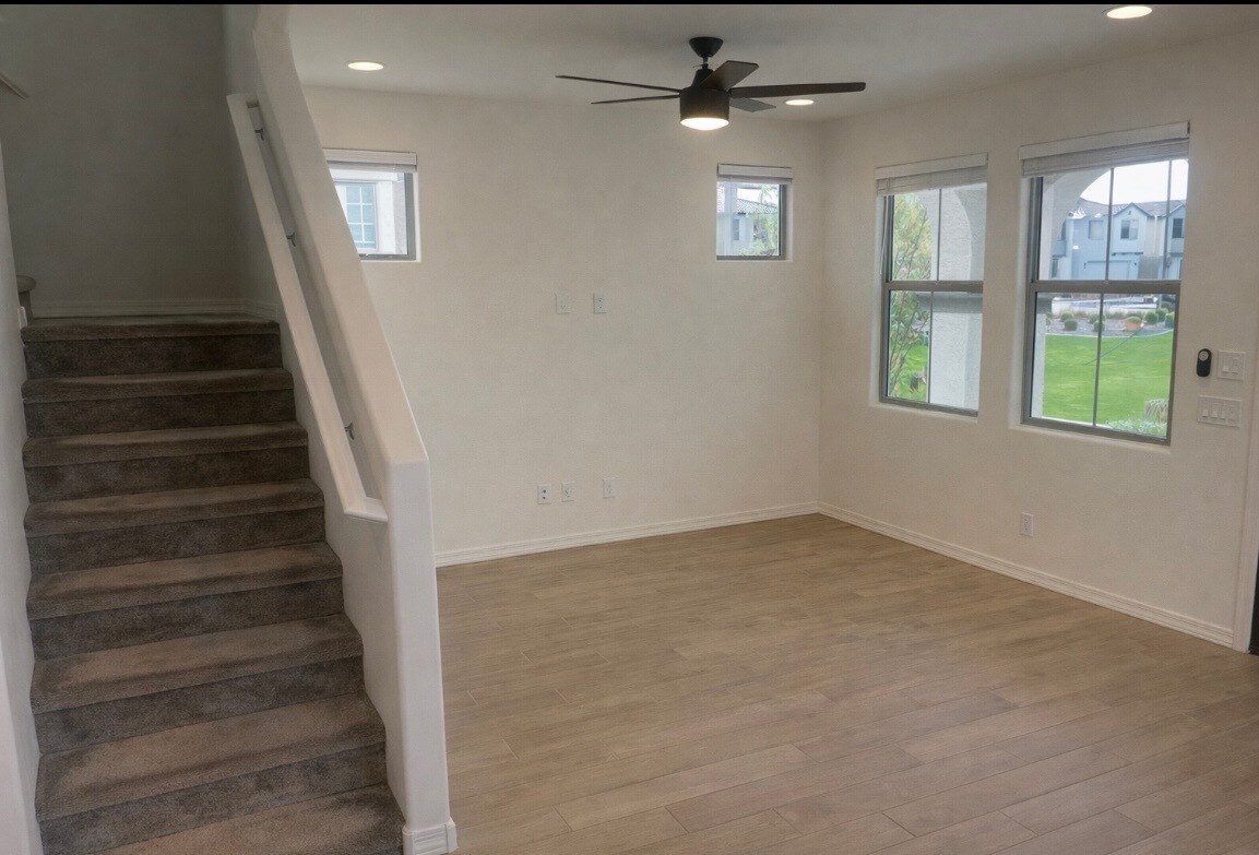 Building Photo - 8337 E Irwin Ave