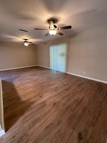 Building Photo - 921 S Valentine Dr