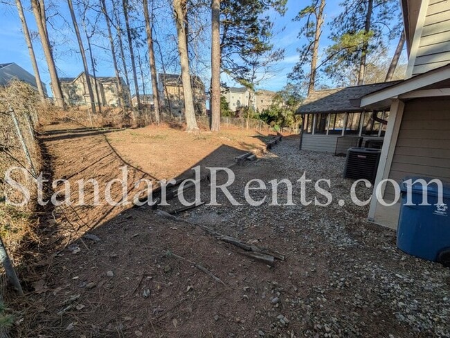 Building Photo - 622 Hickory Hollow Ln