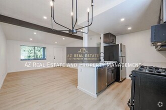 Building Photo - 4224 N 12th St