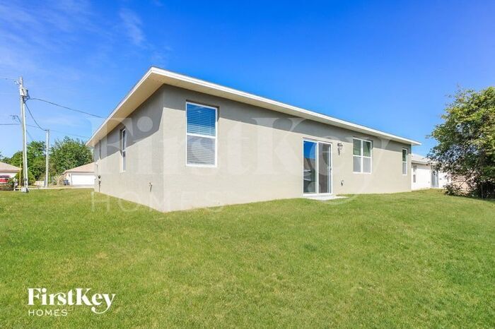 Building Photo - 1644 Tench Ct