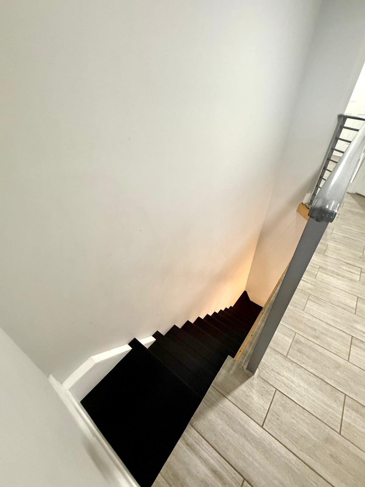 Stairs - 828 W 38th Ter