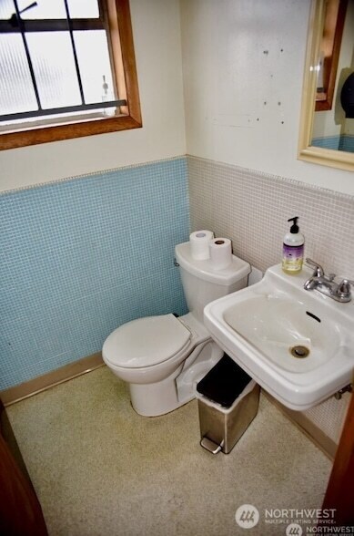 Building Photo - 447 SW 152nd St
