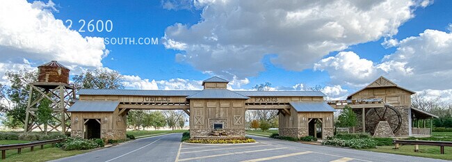 Building Photo - 24847 Smarty Jones Cir