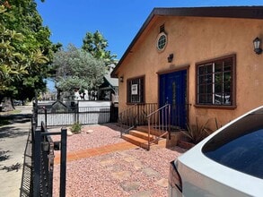 Building Photo - 2330 S Mansfield Ave