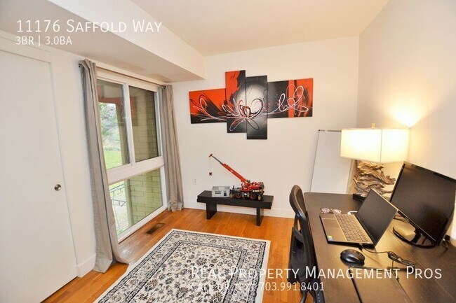 Building Photo - 11176 Saffold Way