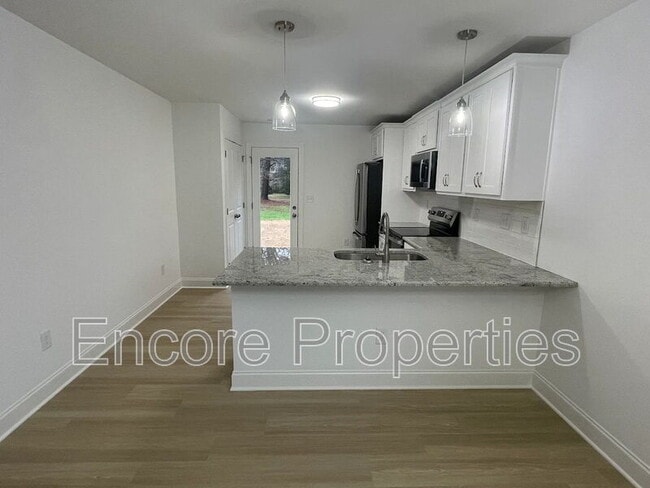 Building Photo - 1115 Grace Ave