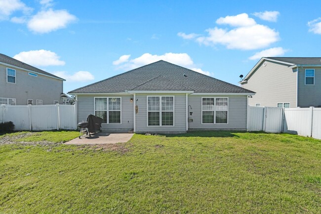 Building Photo - Centrally Located Ranch Home in Richmond Hill