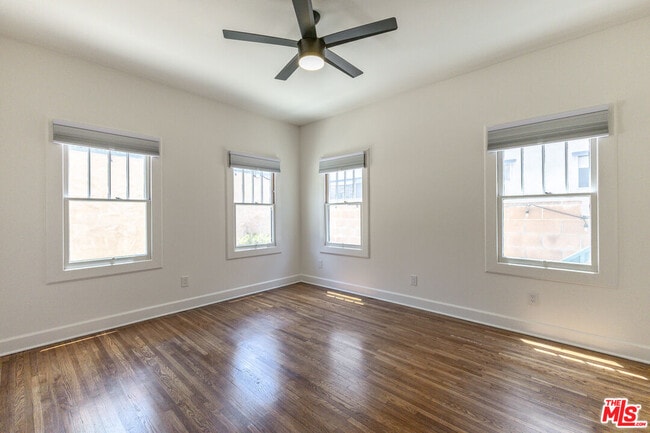 Building Photo - 650 Maltman Ave
