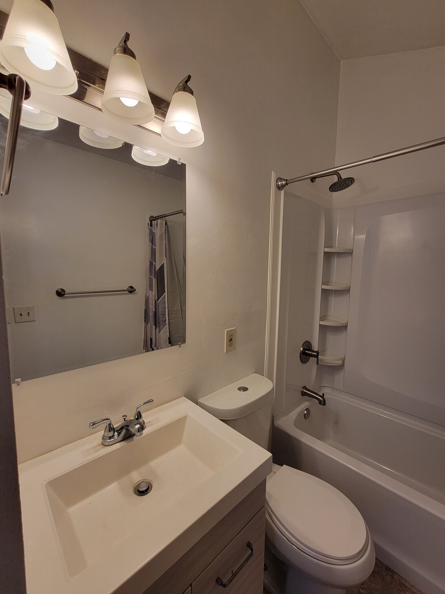 Building Photo - 8095 Twain Cir