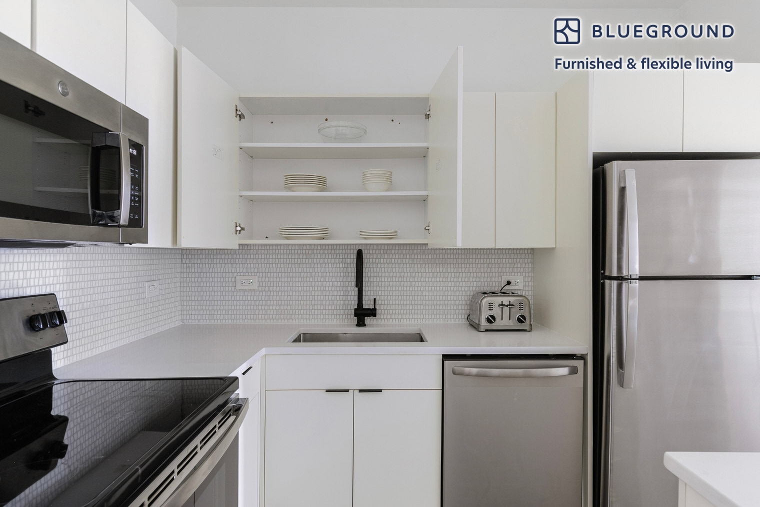 Building Photo - 21 E Chestnut St