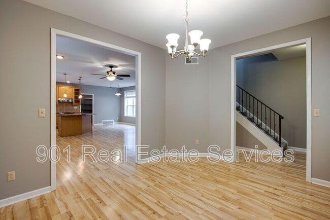 Building Photo - 1413 Island Town Dr