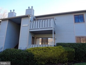 Building Photo - 1301 Woodhollow Dr