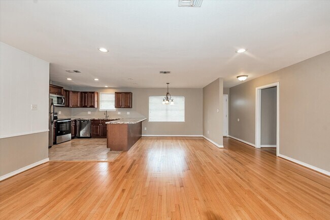 Building Photo - 5321 Pagewood Ln