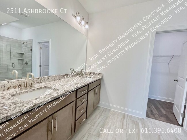 Building Photo - 2511 Ashbrooke Ct