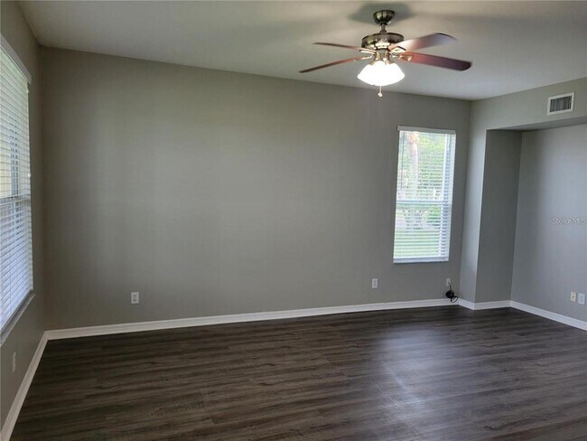 Building Photo - 7215 Colonial Lake Dr