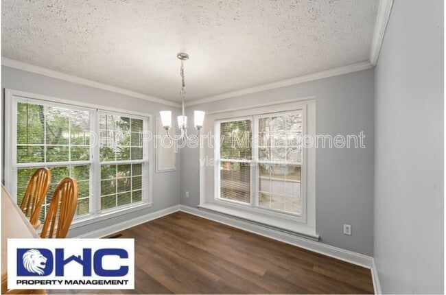 Building Photo - 1352 Elizabeth Ln