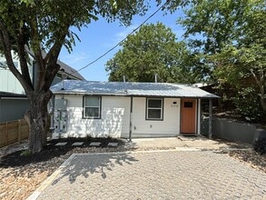 Building Photo - 5210 Rogers Ln