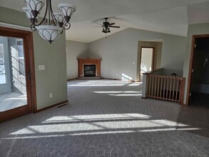 Building Photo - 208/210 E 13th Ave