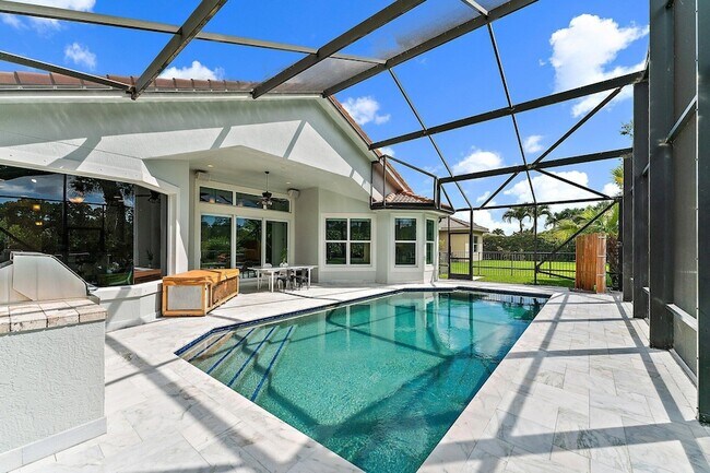 Building Photo - 236 Carina Dr