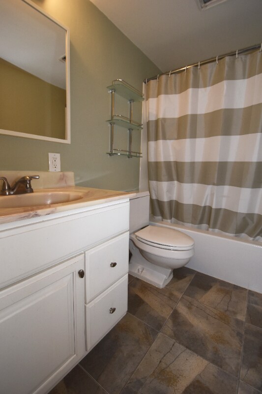 Building Photo - 5 Bayard Rd