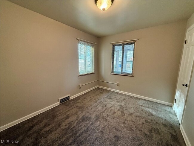 Building Photo - 3625 Rocky River Dr