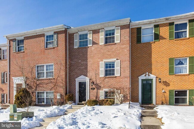 Building Photo - 2828 Beckon Dr