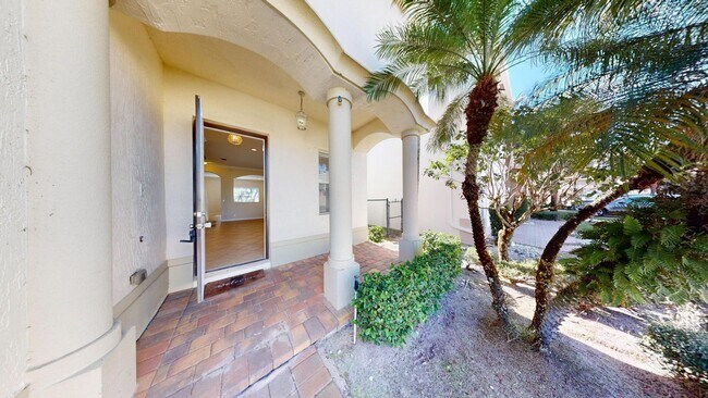 Building Photo - 1007 Grove Park Cir