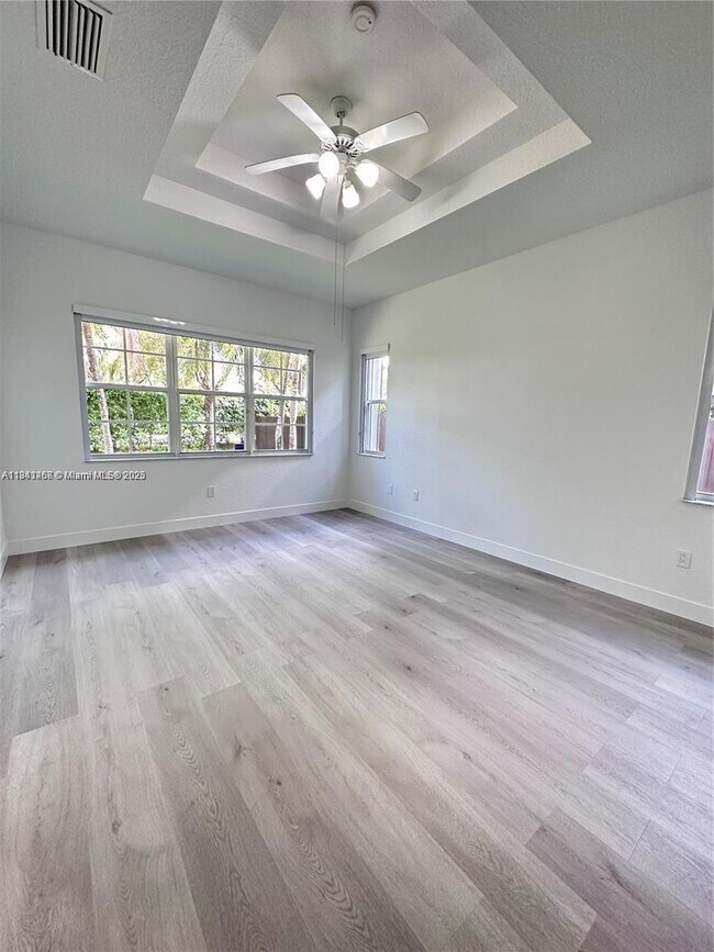 Building Photo - 11123 NW 71st Terrace